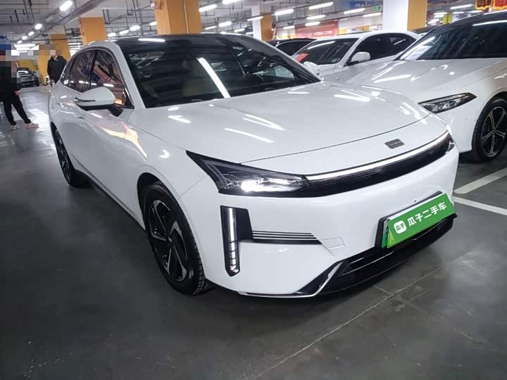 Фото 4 - Geely Galaxy L6