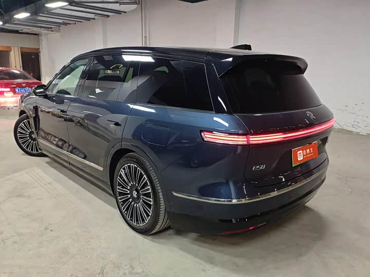 Фото 8 - Nio ES8