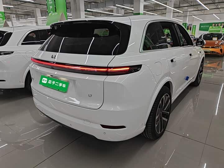 Фото 7 - LiXiang L7