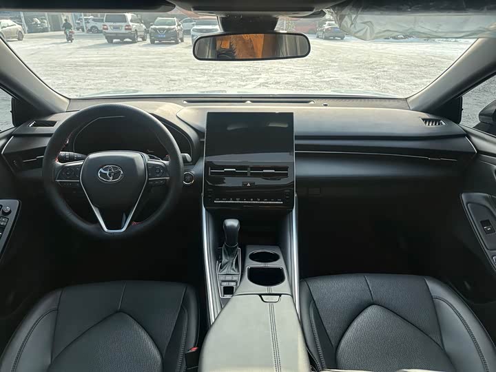 Фото 6 - Toyota Avalon