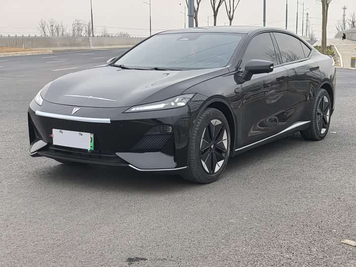 Фото 1 - Changan Deepal SL03