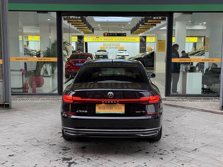 Фото 5 - Volkswagen Passat