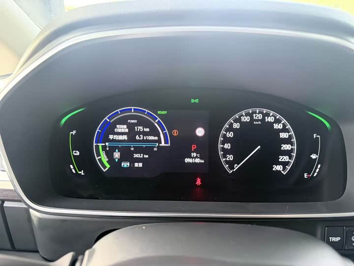 Фото 9 - Honda Odyssey