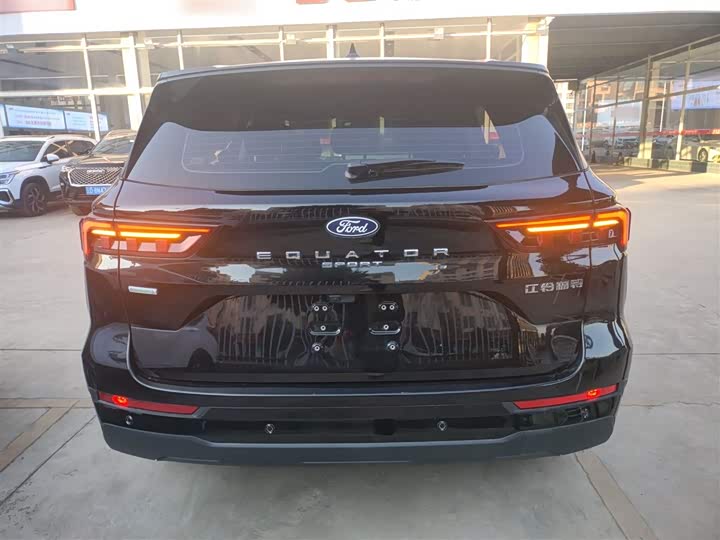 Фото 6 - Ford Equator Sport