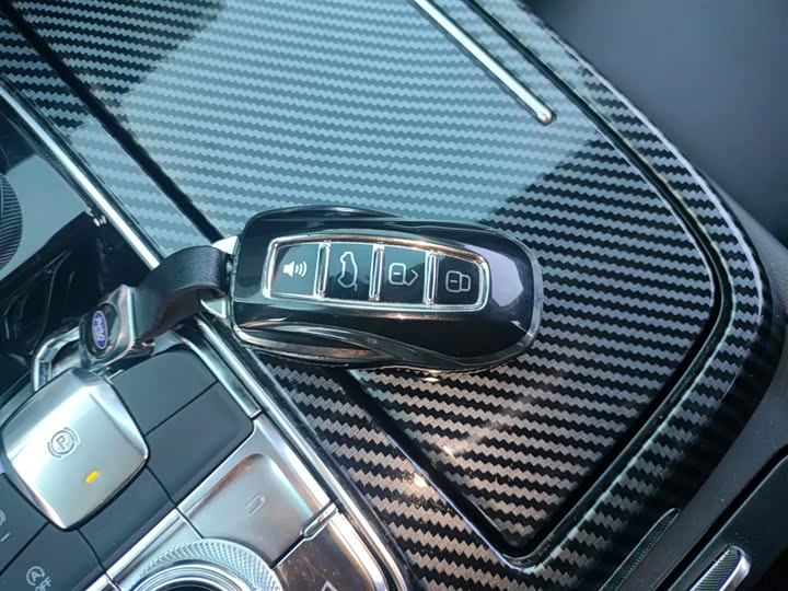 Фото 9 - Ford Equator Sport