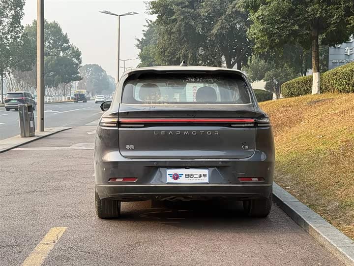 Фото 5 - Leapmotor C10