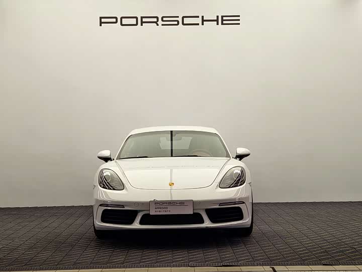 Фото 2 - Porsche 718