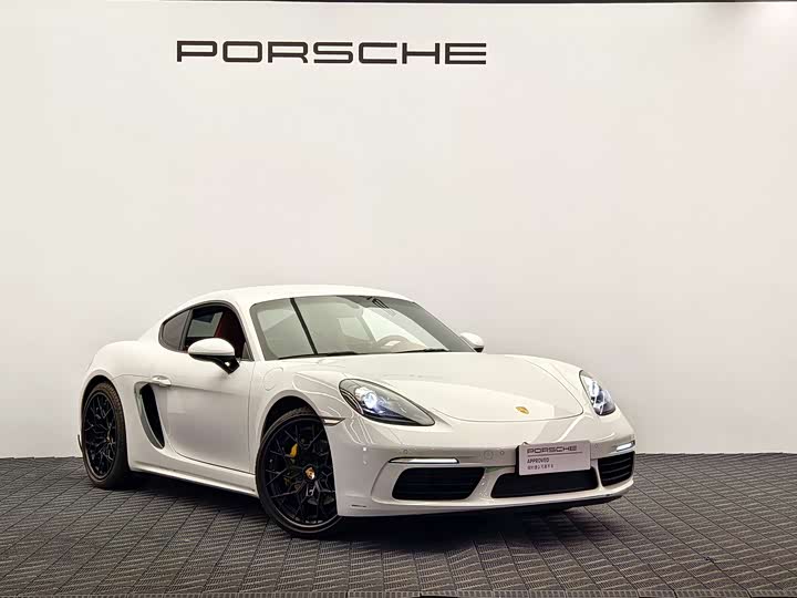 Фото 3 - Porsche 718