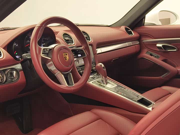 Фото 8 - Porsche 718