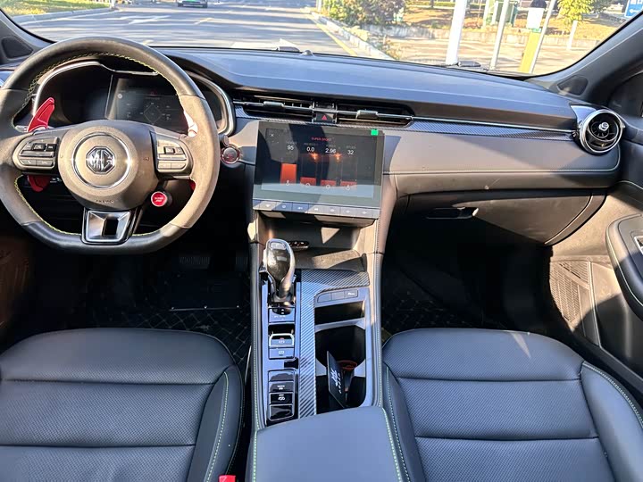 Фото 8 - MG Motor 6