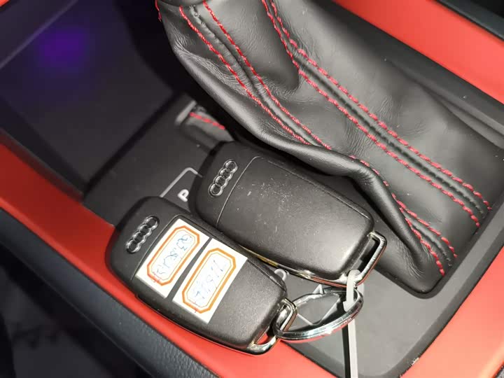 Фото 9 - Audi Q3