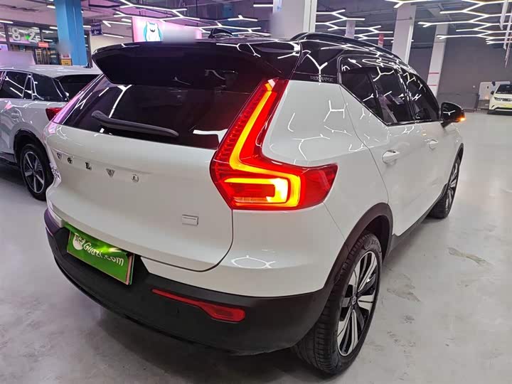 Фото 7 - Volvo XC40 EV