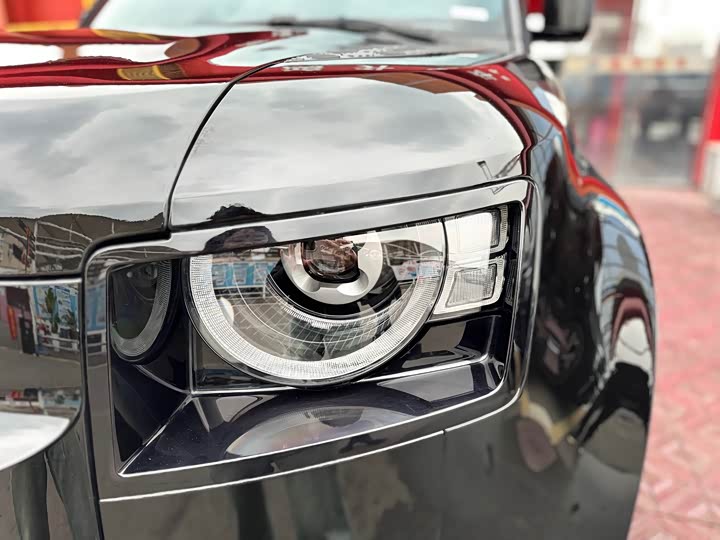 Фото 4 - Land Rover Defender