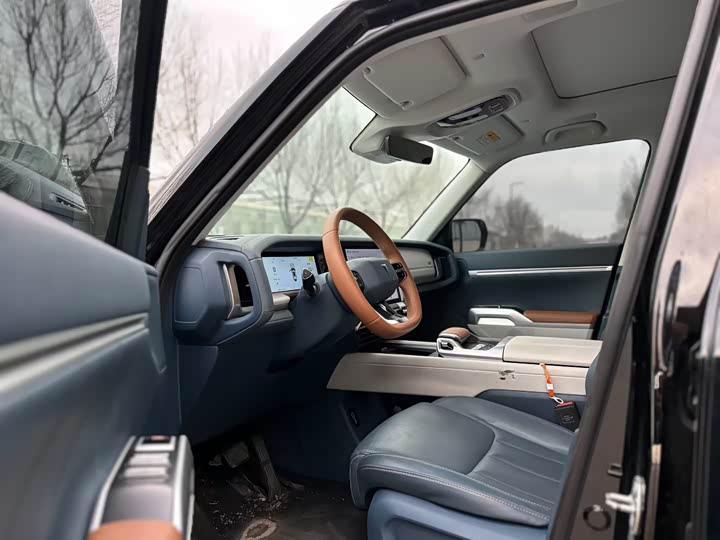 Фото 6 - Changan Deepal G318