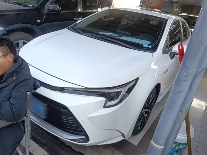 Фото 2 - Toyota Levin