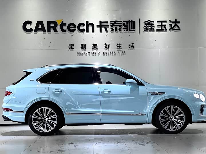 Фото 4 - Bentley Bentayga Hybrid