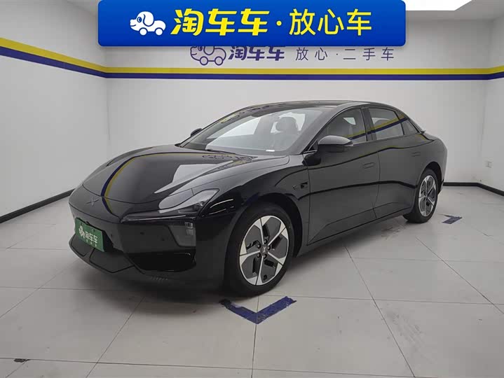 Фото 1 - XPeng Mona M03