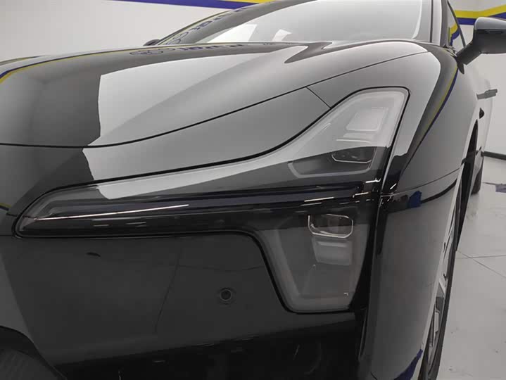 Фото 5 - XPeng Mona M03