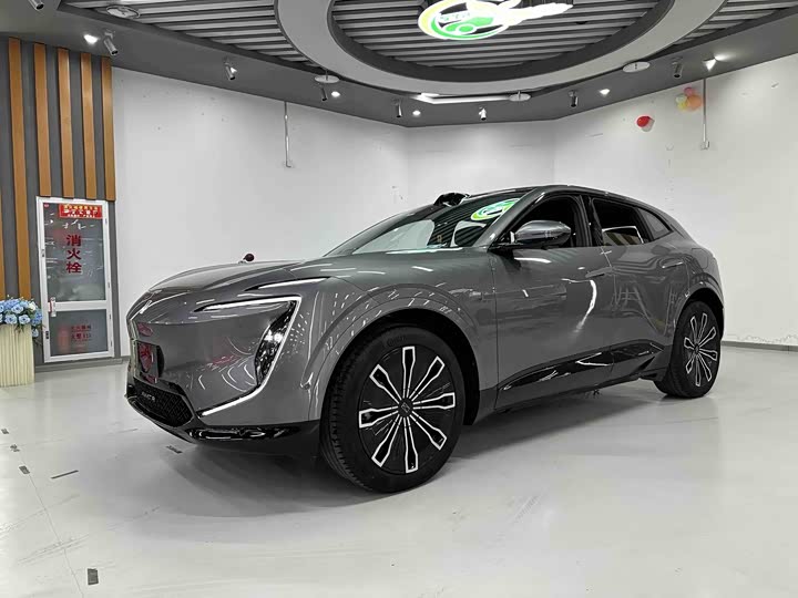 Фото 1 - Avatr 07