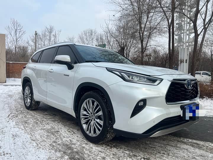 Фото 3 - Toyota Highlander