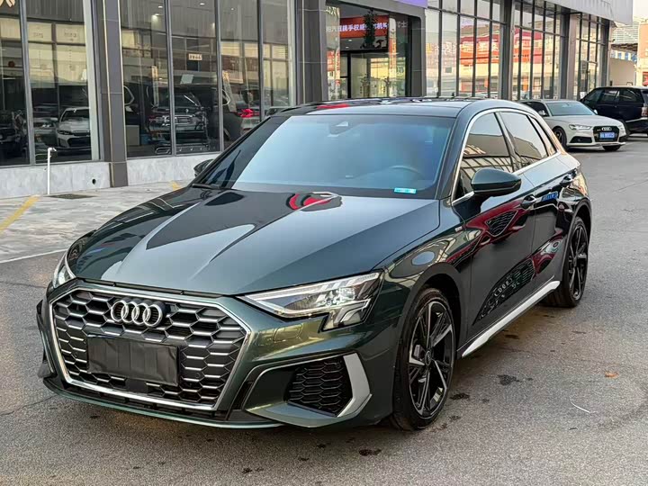 Фото 1 - Audi A3