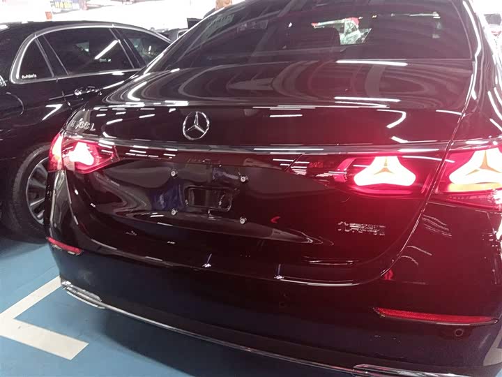 Фото 6 - Mercedes-Benz E-Class