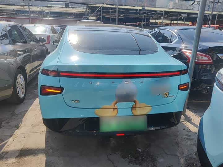 Фото 6 - XPeng P7