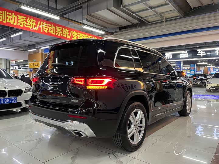 Фото 5 - Mercedes-Benz GLB-Class