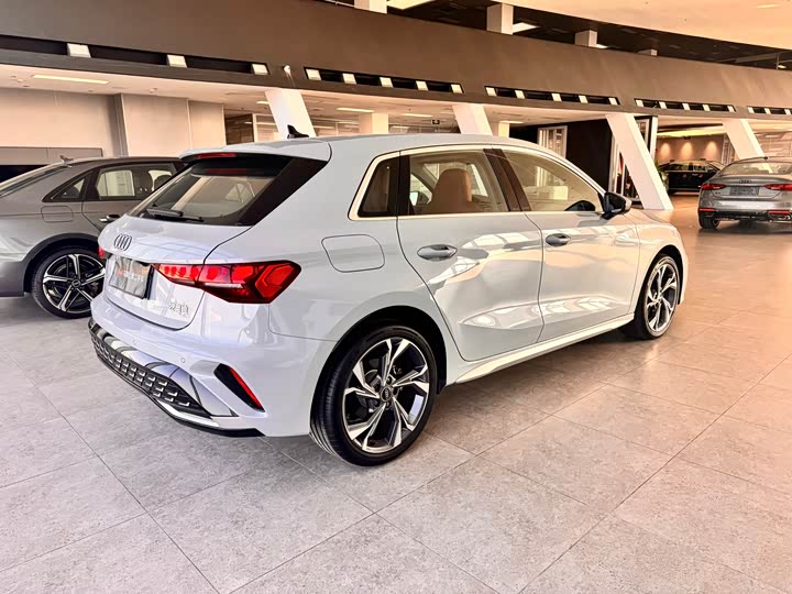 Фото 4 - Audi A3