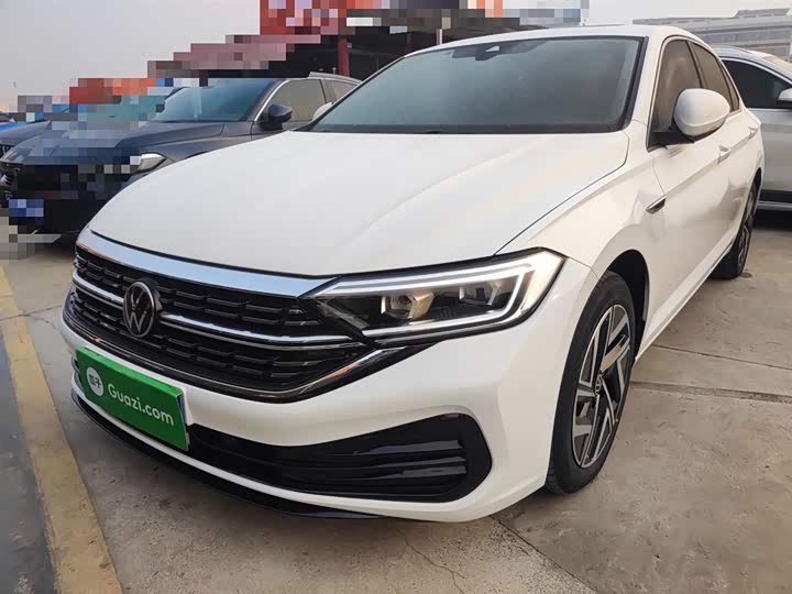 Фото 2 - Volkswagen Sagitar L