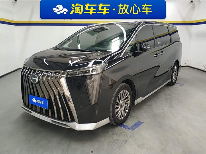 Фото 1 - GAC Trumpchi M8