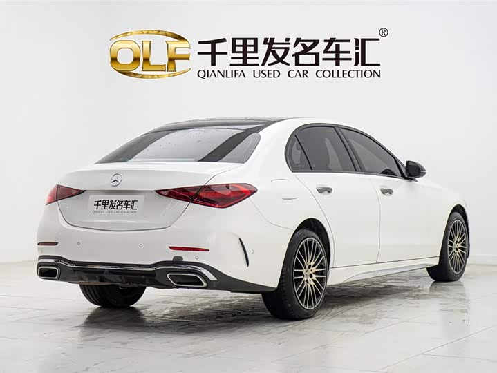 Фото 6 - Mercedes-Benz C-Class