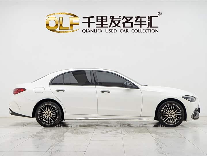 Фото 8 - Mercedes-Benz C-Class