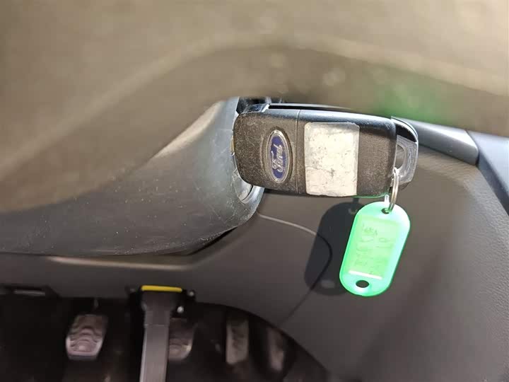 Фото 9 - Ford Transit