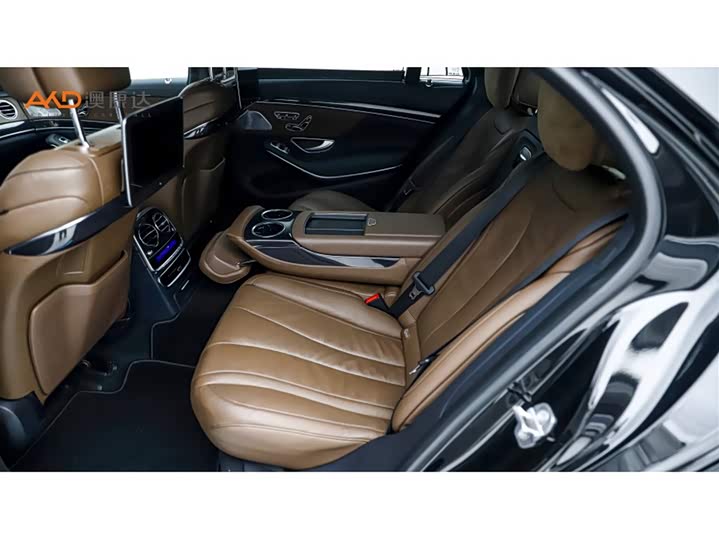 Фото 7 - Mercedes-Benz S-Class