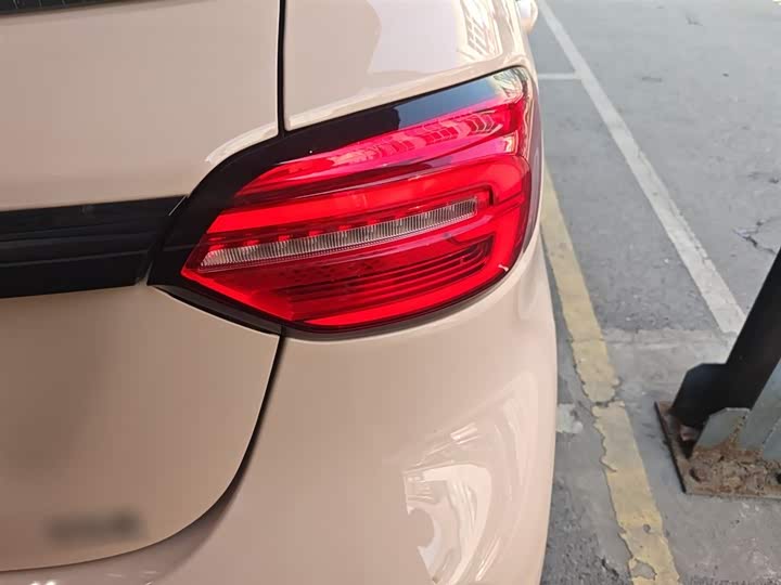 Фото 8 - Leapmotor T03