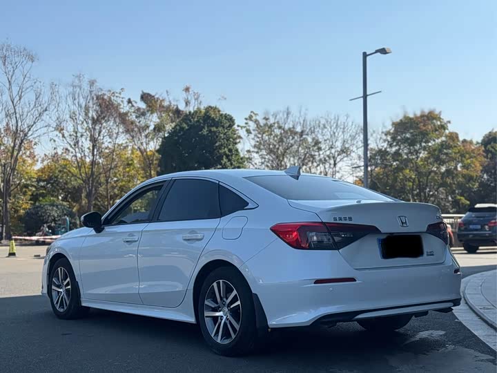 Фото 6 - Honda Civic