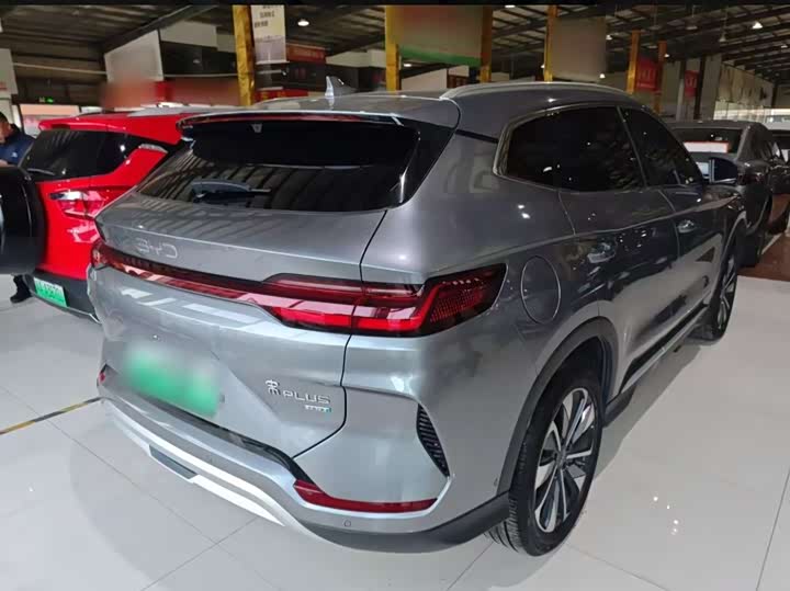 Фото 5 - BYD Song Plus Hybrid/EV