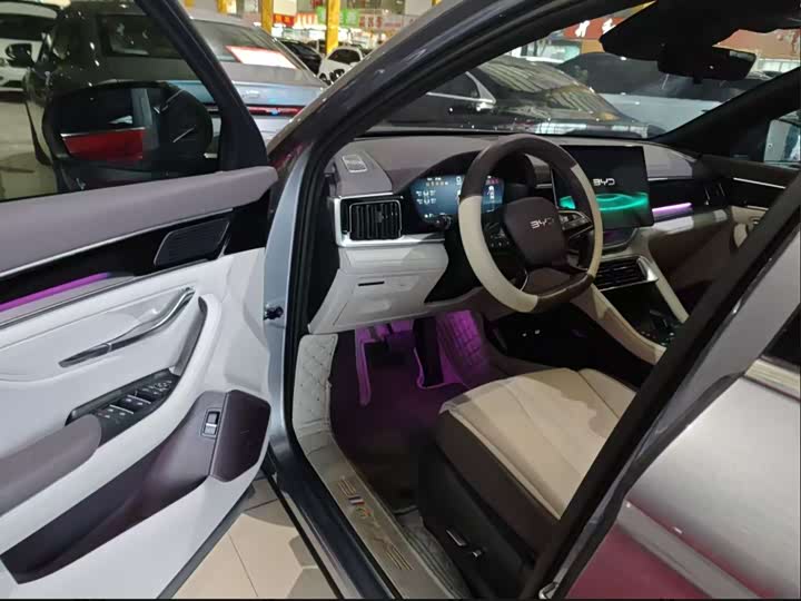 Фото 8 - BYD Song Plus Hybrid/EV