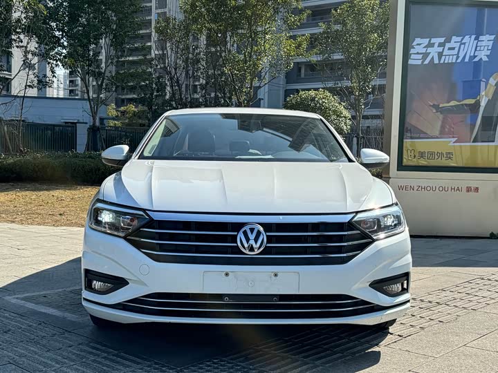 Фото 2 - Volkswagen Sagitar L