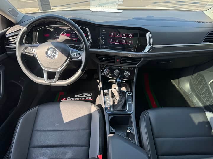 Фото 9 - Volkswagen Sagitar L