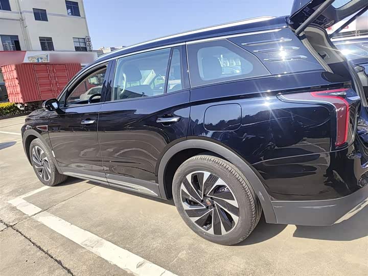 Фото 5 - Hongqi HS7 Hybrid