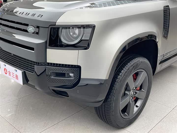 Фото 6 - Land Rover Defender