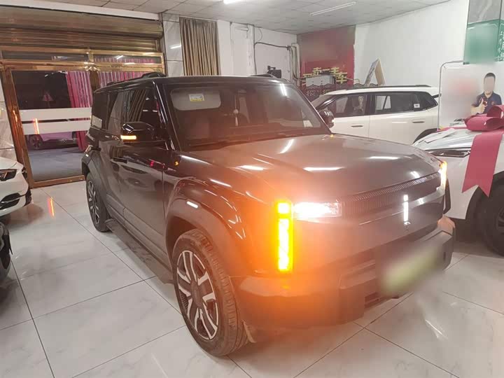 Фото 4 - Chery iCar 03