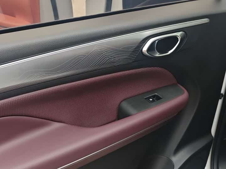 Фото 8 - GAC Trumpchi M6