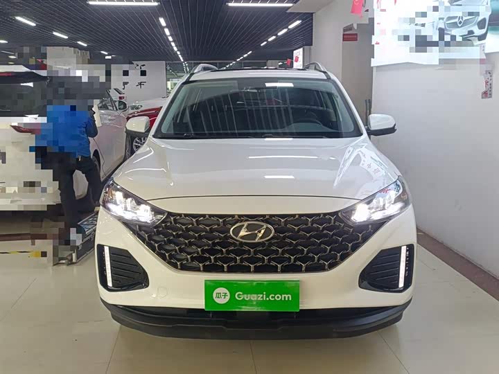 Фото 3 - Hyundai ix35 (Mufasa)