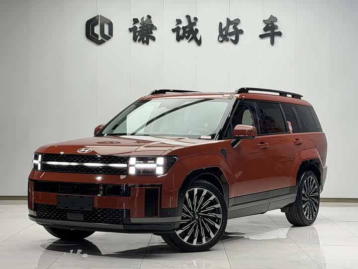 Фото 1 - Hyundai Santa Fe