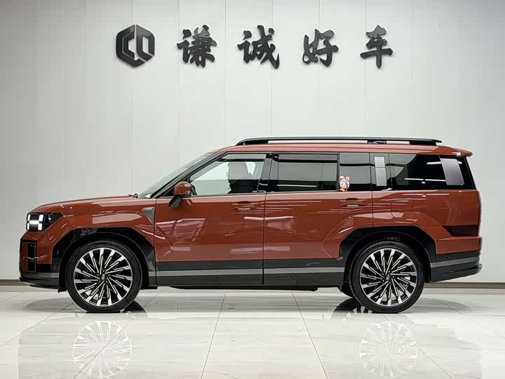 Фото 4 - Hyundai Santa Fe