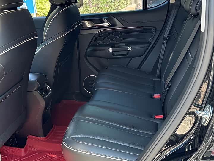 Фото 6 - Tank 300