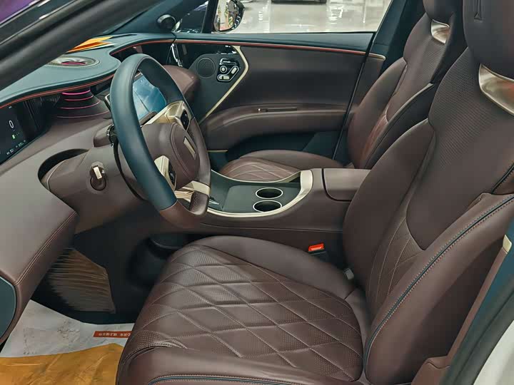 Фото 6 - Avatr 11